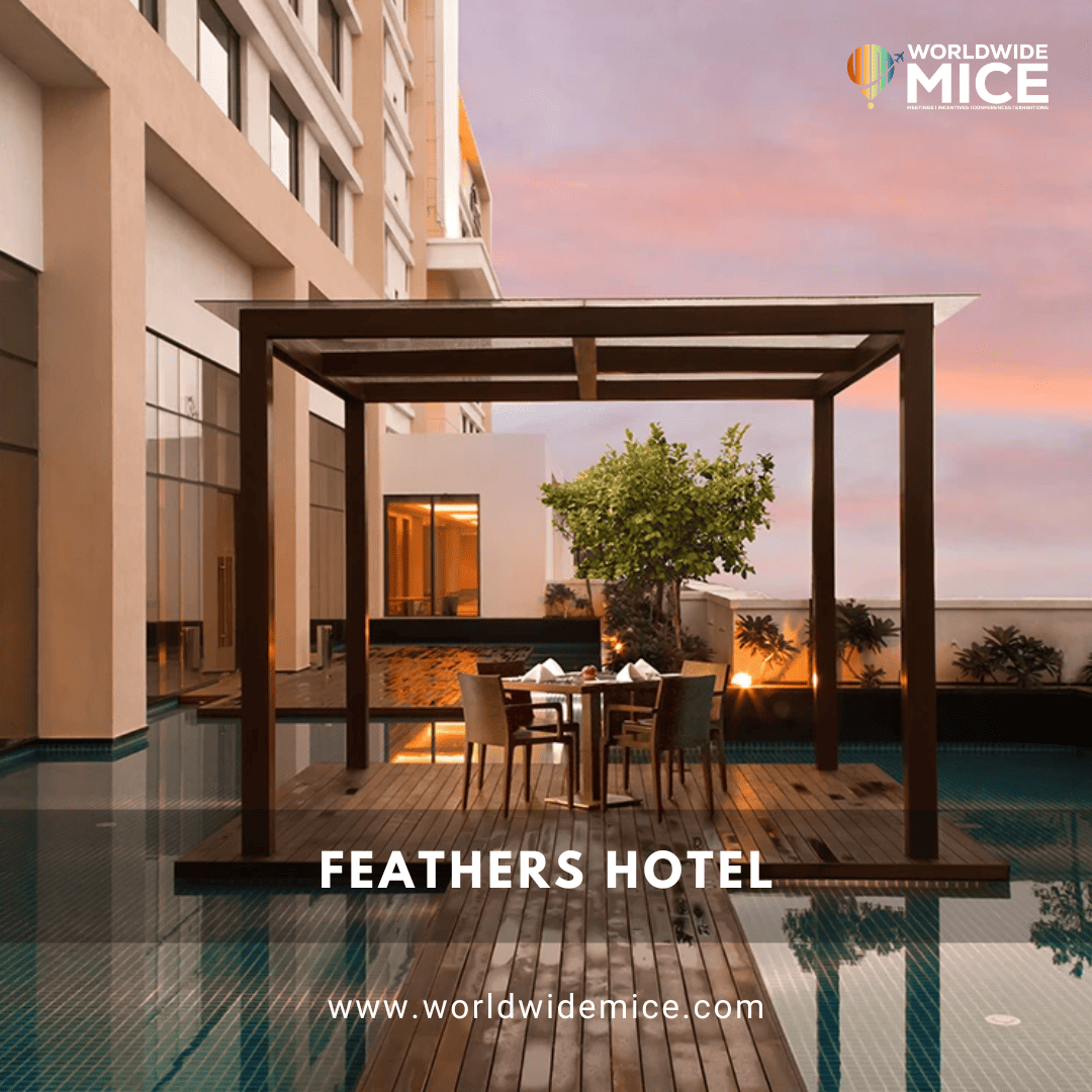 Feathers Hotel